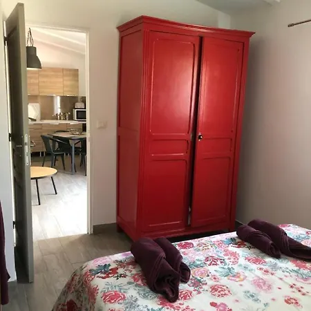 Le Au Calme D'aubignan 4 Personnes, 1 *